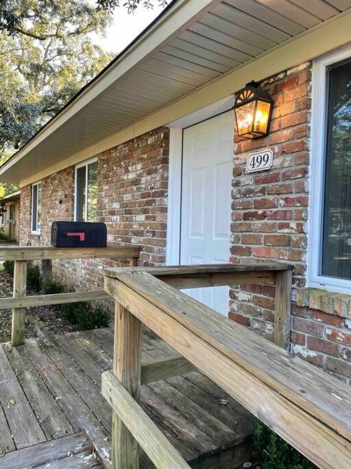 Feels Like Home Escape, 1/2 Mile To Beach Gulfport Luaran gambar